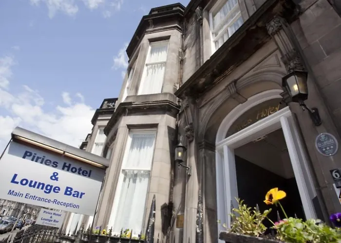 Hotel nahe Flughafen: Piries Hotel